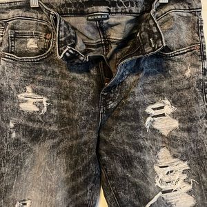 American eagle jeans size 36x34. Destroy black.